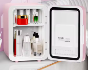 Mini Skincare Fridge with LED Mirror – 4L Beauty Cooler